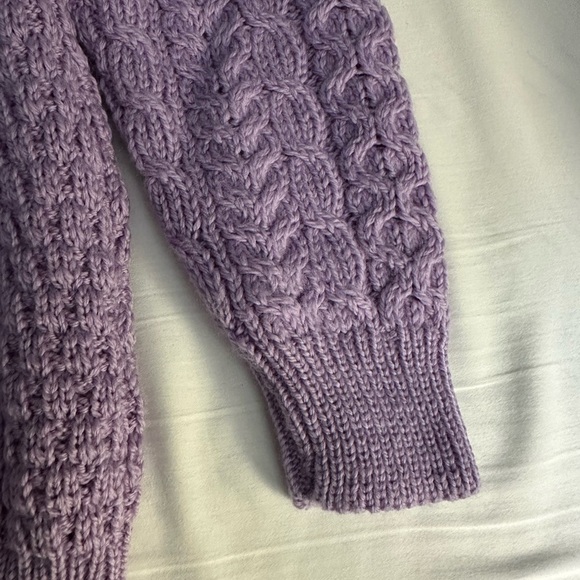 Carraig Donn Aran Knit Pure New Wool Sweater Made In Ireland - Picture 11 of 11